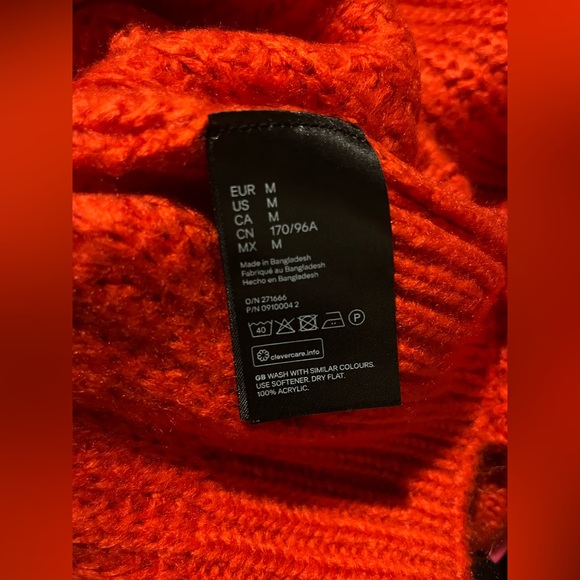 🆕 HM off shoulders sweater size medium - Picture 9 of 10